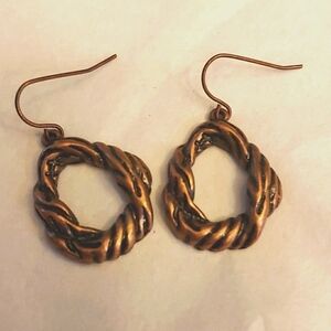 VINTAGE Copper Look Earrings Rope Design Hook EUC